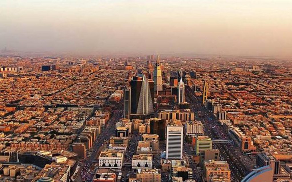 تسليم 14 وحدة سكنية لمستفيدي الإسكان التنموي في القصيم بالتعاون مع جمعية «فيض»